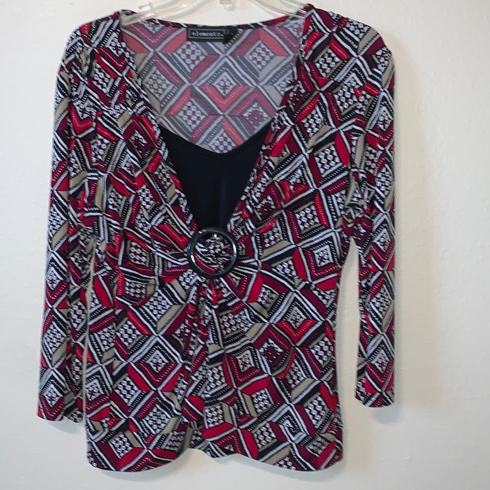 One piece layered top, like new. Perfect for fall.